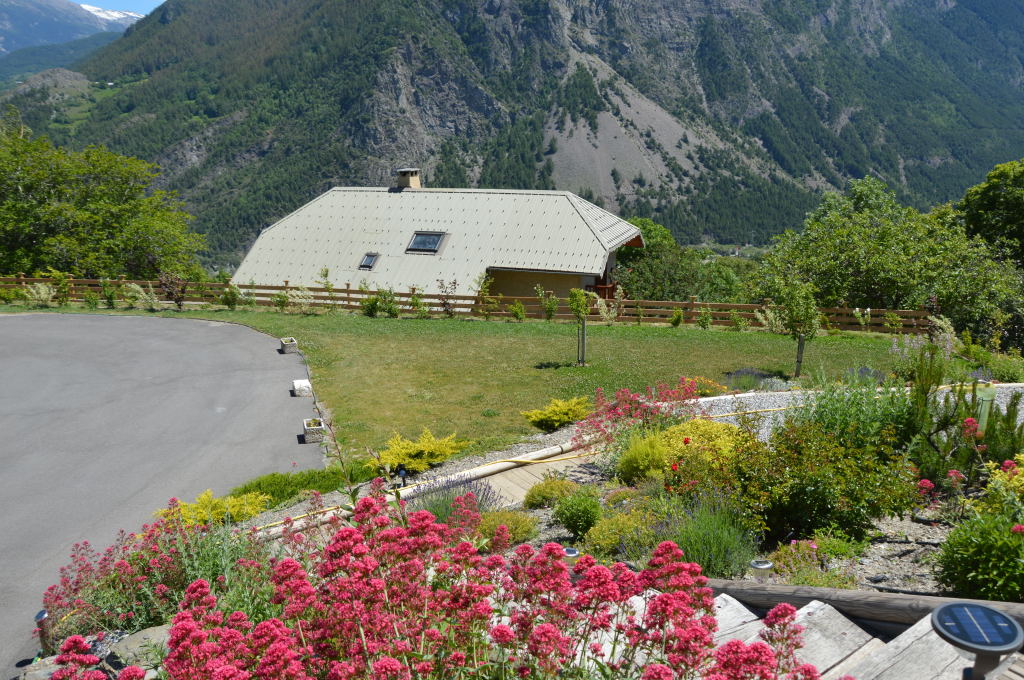 Extérieur de la propriété en été